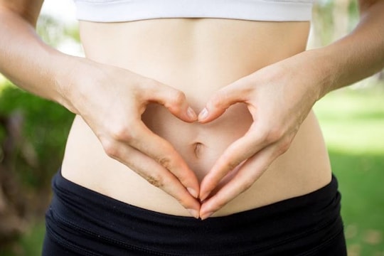 Các dấu hiệu ở rốn cảnh báo cần thăm khám