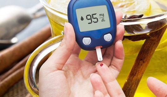 Người bệnh tiểu đường nên ăn gừng vào thời điểm này để ổn định đường huyết, ngăn ngừa biến chứng