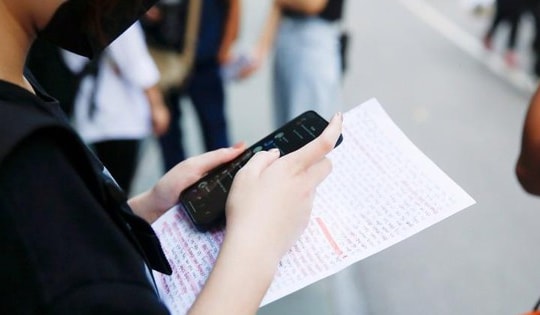 Cố ý làm lộ đề thi THPT có thể bị phạt 15 năm tù