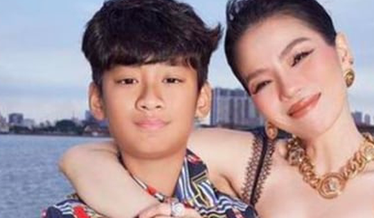 Con trai Lệ Quyên: Diện mạo điển trai, sở hữu dinh thự 200 tỷ đồng ở tuổi 13