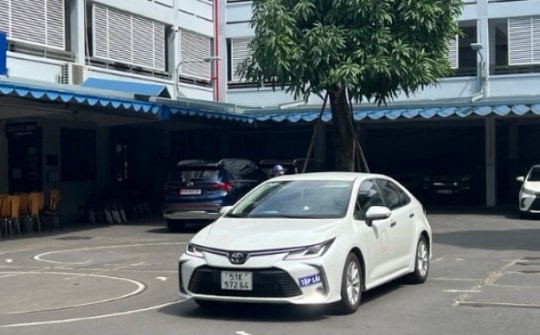 Thời lượng, học phí đào tạo lái xe: Mỗi nơi một kiểu