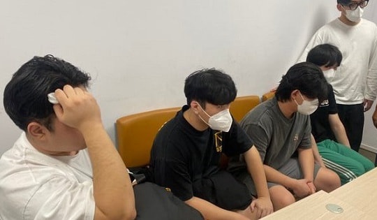 Triệt phá ổ nhóm người Hàn Quốc điều hành đường dây đánh bạc trên mạng