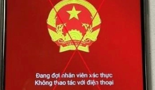 Người phụ nữ mất hơn 1,2 tỷ đồng khi cài đặt phần mềm dịch vụ công giả mạo