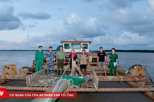 Bắt phương tiện khai thác cát biển trái phép