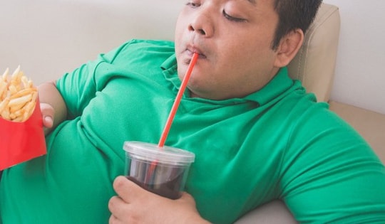 Uống nhiều nước ngọt, bạn có nguy cơ mắc bệnh gì?