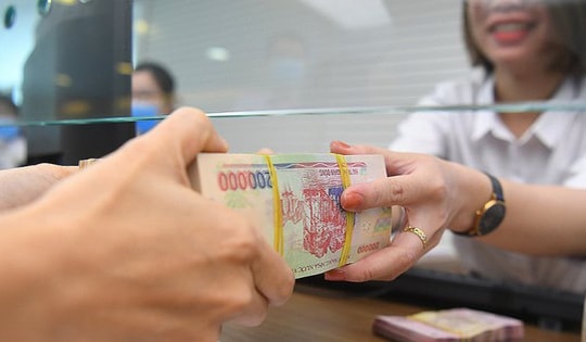 Có tiền gửi tiết kiệm nên chọn kỳ hạn nào: Nhân viên ngân hàng lâu năm khuyên muốn lãi cao phải chọn kỳ hạn này