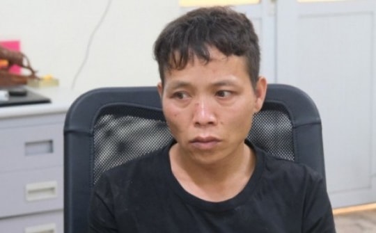 Ông chủ cửa hàng quần áo kiếm thêm bằng nghề ‘gánh’ heroin