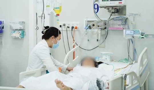 Thiếu nữ 17 tuổi bị viêm não tự miễn do u quái buồng trứng, mất cả tỷ để phẫu thuật