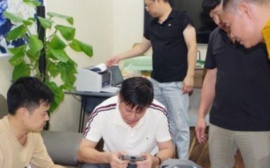 Thu nhiều súng đạn, ma tuý tại ổ cá độ bóng đá