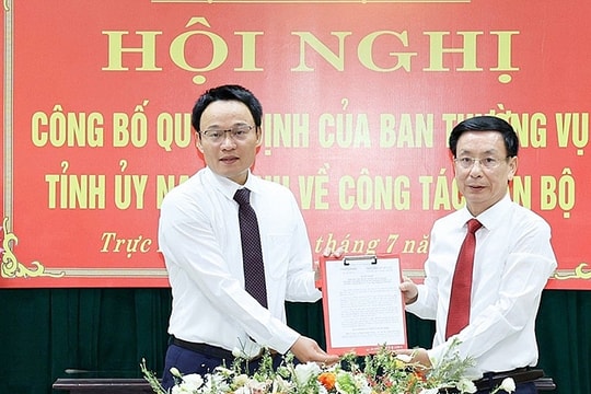 Chỉ định Bí thư, Phó Bí thư Huyện ủy; bổ nhiệm nữ Phó Hiệu trưởng Trường Chính trị