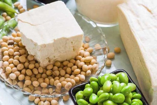 Chuyên gia khuyên người trẻ ăn đậu nành để giảm nguy cơ ung thư