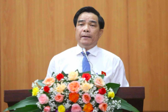 Phê chuẩn kết quả bầu Chủ tịch, miễn nhiệm Phó Chủ tịch tỉnh