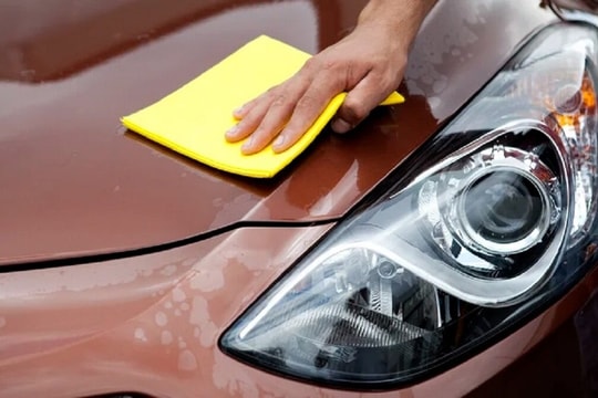 Cách bảo dưỡng và kéo dài tuổi thọ đèn pha ô tô tại nhà