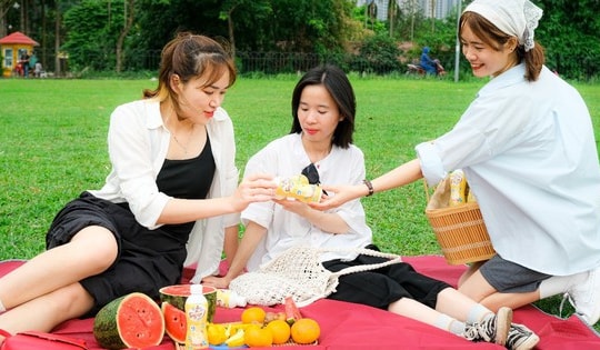 Cùng Number 1 Soya Canxi chăm sóc sức khỏe và sắc đẹp ngay từ bên trong