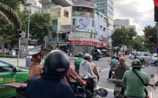 Sở Giao thông Vận tải TPHCM lên tiếng về việc bỏ đếm giây trên đèn tín hiệu giao thông