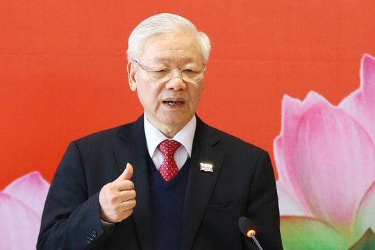 TỔNG BÍ THƯ NGUYỄN PHÚ TRỌNG GIAO TRỌNG TRÁCH CHO ĐẢNG ỦY CÔNG AN TRUNG ƯƠNG