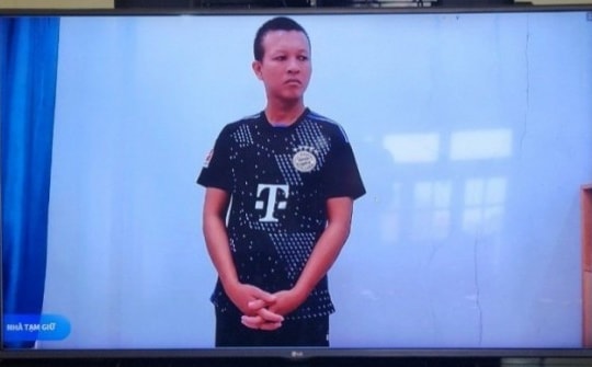 Long An xét xử bị cáo qua...ti vi