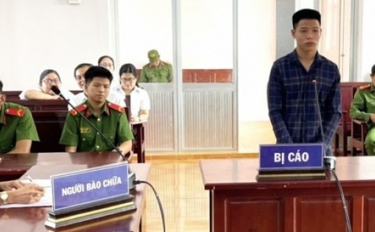 Kẻ sát hại người yêu 'nhí' bị phạt 15 năm tù