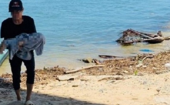 Tìm thấy thi thể cháu bé 1 tuổi trong vụ cha ôm con nhảy cầu ở Quảng Nam