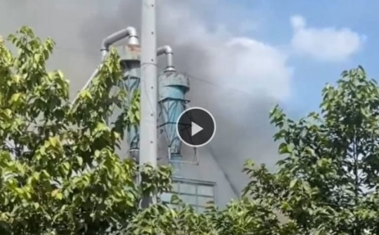 Bình Dương: Nổ lớn ở công ty gỗ, nhiều công nhân bỏng nặng