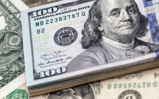 Sập bẫy siêu lừa, 1 nữ đại gia chi 298 tỉ đồng để mua USD giá rẻ