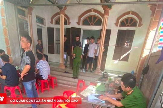 Chồng tâm thần đâm vợ nhiều nhát rồi tự tử