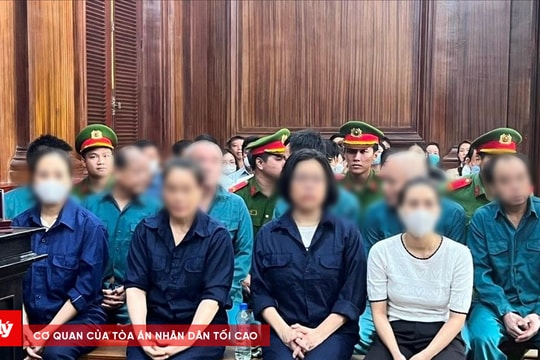 Bà “trùm’’ đường dây mua bán hóa đơn khống lĩnh 5 năm tù