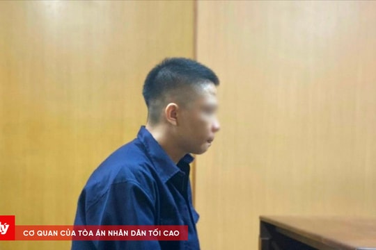 Tài xế xe ôm suýt đâm chết người vì nghi bị giành khách