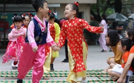 Đề xuất phạt nặng người lạm dụng công nghệ lựa chọn giới tính thai nhi