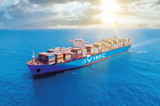 Trước thềm ĐHCĐ bất thường của VIMC: Xóa thành công khoản lỗ lũy kế 240 tỷ đồng, kích hoạt lộ trình thoái vốn Nhà nước xuống 65% vốn điều lệ