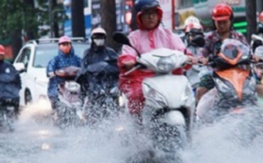 Miền Bắc duy trì thời tiết nắng nóng ban ngày, mưa dông vào chiều tối