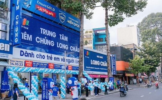 Long Châu miễn phí vắc xin Bạch hầu - Uốn ván TD đồng hành cùng người dân Nghệ An và Bắc Giang phòng bệnh