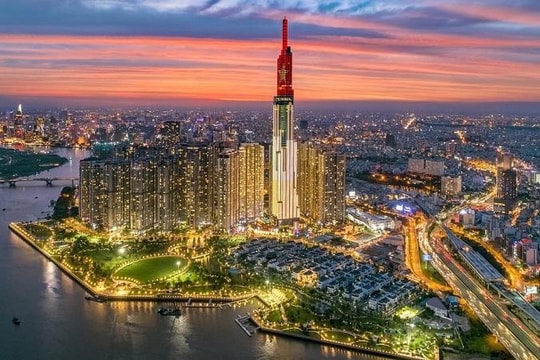 Dư nợ tín dụng tại TP HCM tăng vọt trong tháng 6, bằng 5 tháng trước cộng lại