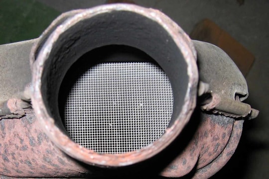 Một bộ phận quan trọng của ô tô cần vệ sinh thường xuyên nhưng lái xe hay bỏ qua