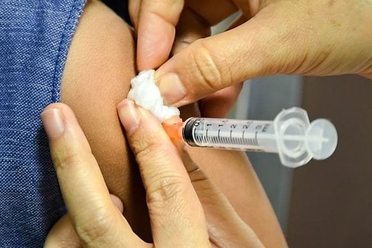 Ba nhóm người cần tiêm vaccine bạch hầu sớm