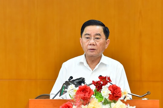 Tập trung thẩm định nhân sự phục vụ Đại hội khóa mới; đẩy mạnh luân chuyển cán bộ, chuẩn bị tốt nhân sự Ủy ban Kiểm tra các cấp