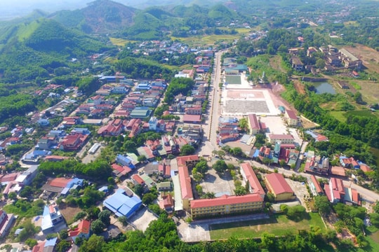 Hoàn thiện hồ sơ đề án sắp xếp đơn vị hành chính cấp huyện, xã trước ngày 30/9/2024