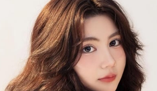 Con gái út của Quyền Linh: Nhan sắc thăng hạng ở tuổi 16, gu thời trang cá tính