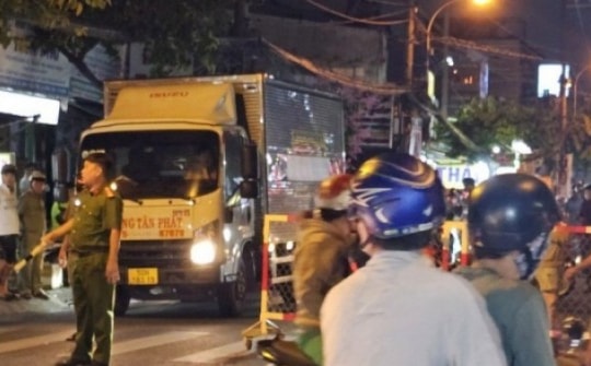 Chủ quán nhậu ở Bình Chánh nghi bị khách tấn công, tử vong với vết thương ở cổ