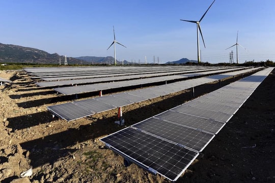 Gặp khó khăn về dòng tiền, Trung Nam đã bán đứt quyền kiểm soát 1 trong những dự án điện mặt trời lớn nhất và sinh lời tốt nhất cho 1 đối tác quen thuộc?