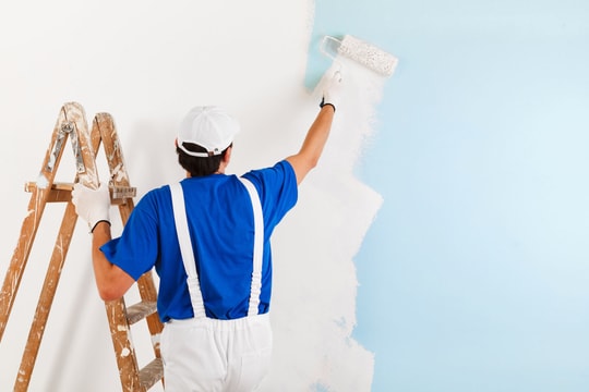 Hi hữu: DN bán sơn Messi, Henry tăng gấp đôi lợi nhuận sau kiểm toán do kế toán thiếu kinh nghiệm nên tính sai, kiểm toán viên không có mặt lúc kiểm kê tiền