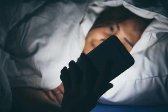 4 bộ phận cơ thể sẽ kiệt quệ nếu bạn thường xuyên thức khuya