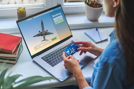 3 cách tiết kiệm tiền khi du lịch mùa cao điểm