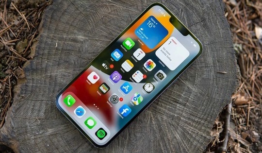 Giá iPhone 13, iPhone 13 Pro, iPhone 13 Pro Max mới nhất giảm sập sàn, có loại giảm tới 15 triệu đồng, xịn không kém iPhone 15
