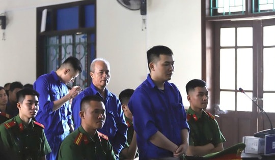Hai cựu cán bộ công an buôn ma túy