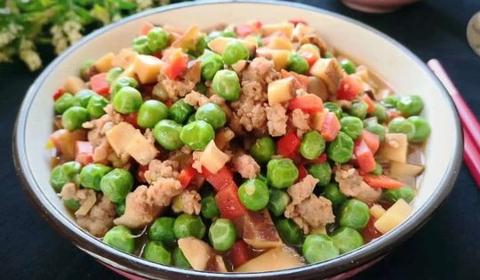 Mùa hè, có 1 loại "rau" tốt cho thị lực, bổ sung canxi và làm đẹp da: Đem làm 3 món ăn vừa ngon lại rất dễ chế biến