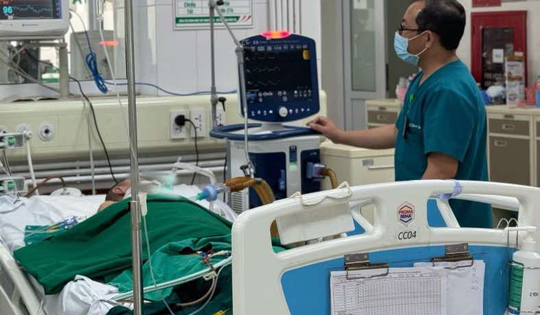 Mua thủ lợn về chế biến đãi khách, người đàn ông 52 tuổi ở Thanh Hóa nguy kịch