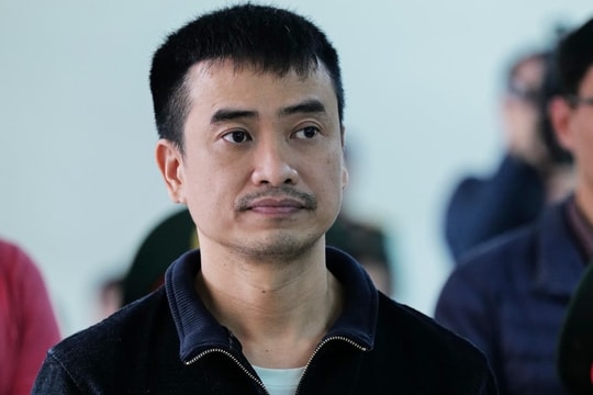 Cựu tổng giám đốc Việt Á được giảm án tù