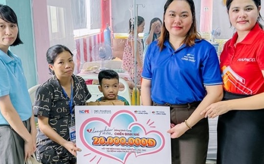 Long Châu chung tay cùng Quỹ Hy vọng tiếp sức cho 10 bệnh nhi tại Bệnh viện TW Huế
