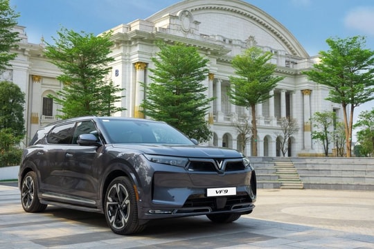 Vingroup: Doanh thu quý 2 đạt hơn 43.000 tỷ đồng, tổng tài sản lần đầu vượt mốc 700.000 tỷ đồng